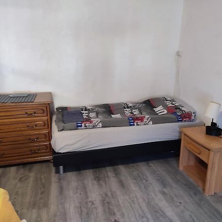 Chambre Deplacement Professionnel Zilling Buitenkant foto